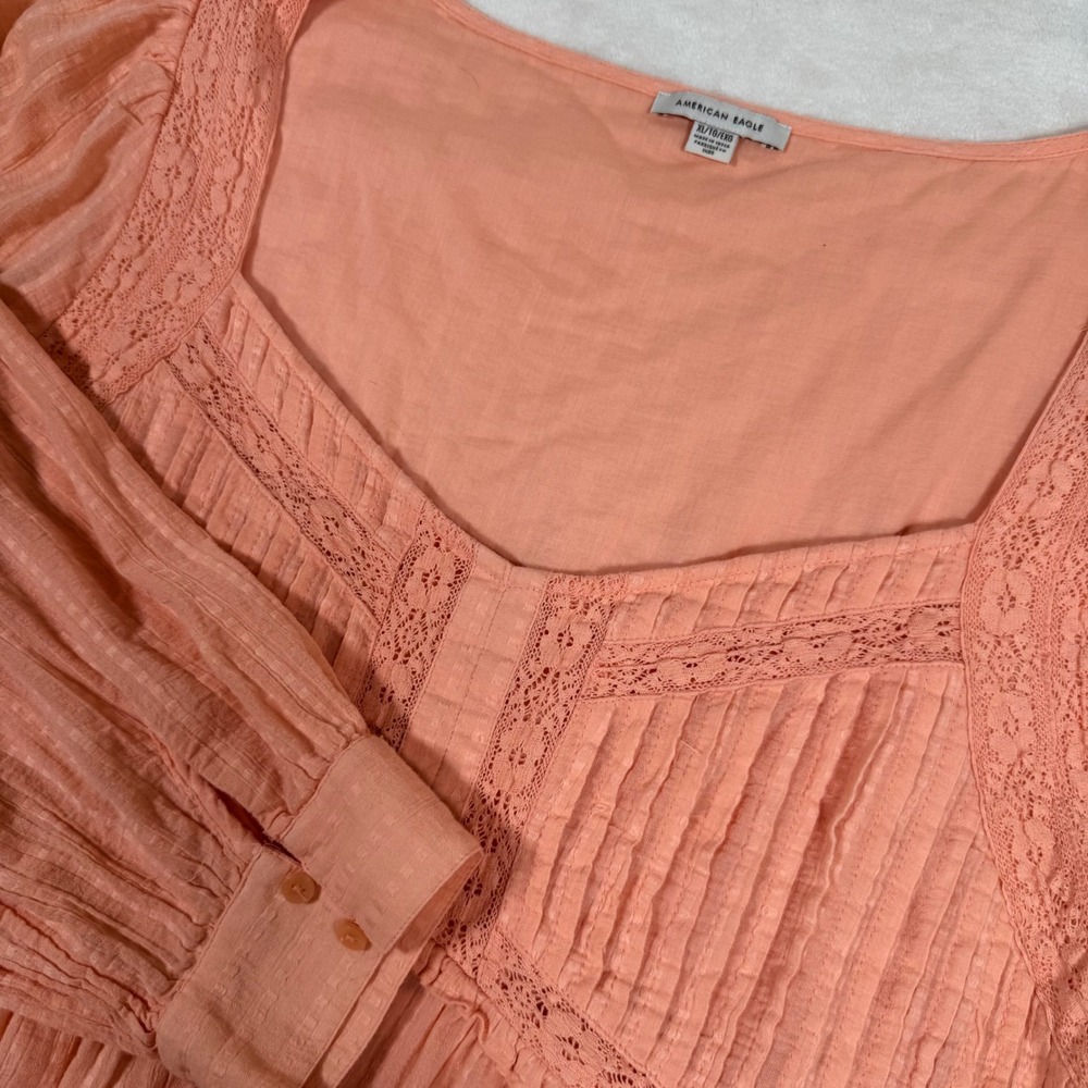 American‎ Eagle XL Long Sleeve Peasant  Blouse Top Coral Lace Trim Square Neck